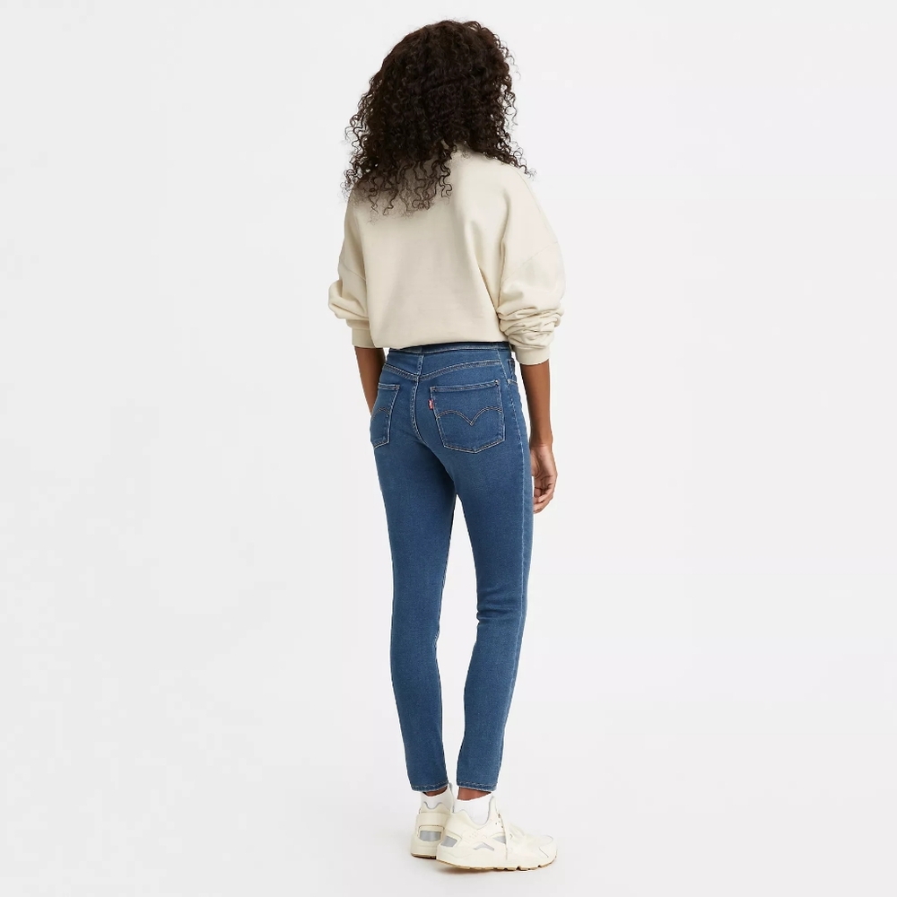 Levi's Leggings Women Light wash blue Size 7 or W28  L28 Jeans - Picture 2 of 5
